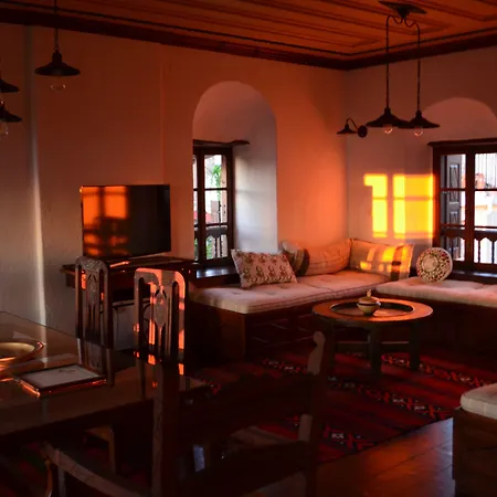 Fyloma With 5 Bedrooms Gæstehus 4*