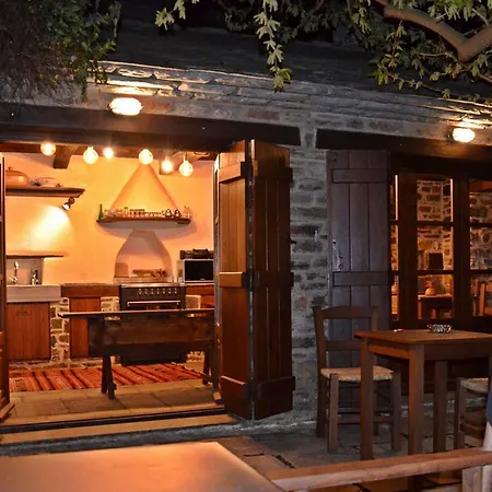 Fyloma With 5 Bedrooms Gæstehus