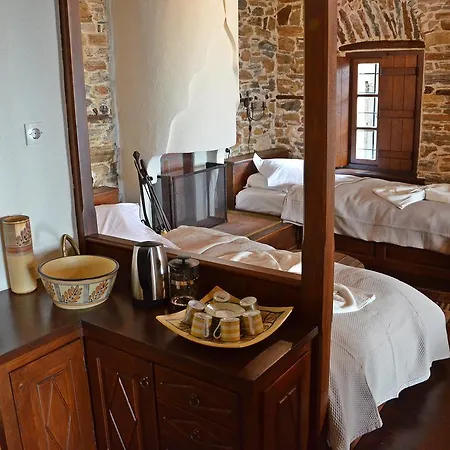 Gæstehus Fyloma With 5 Bedrooms