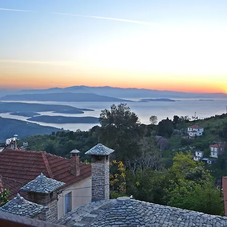 Fyloma With 5 Bedrooms Gæstehus 4*