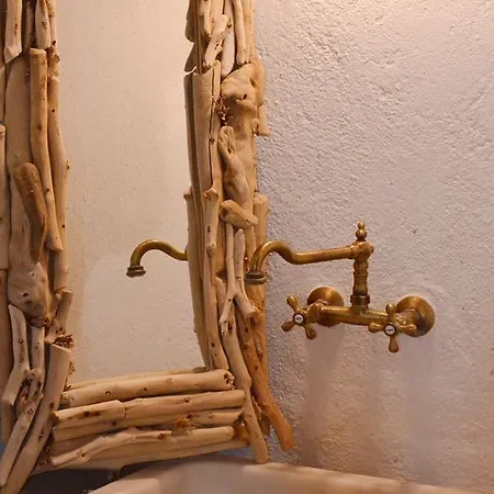 Gæstehus Fyloma With 5 Bedrooms Lafkos