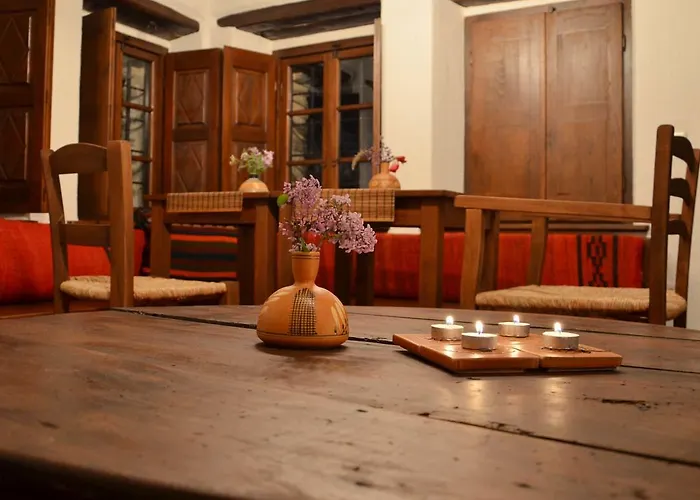 Fyloma With 5 Bedrooms Casa de hóspedes 4*