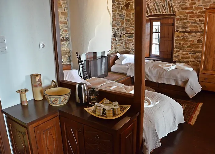 Casa de hóspedes Fyloma With 5 Bedrooms