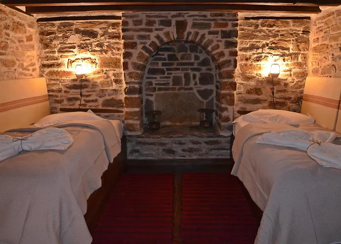 Fyloma With 5 Bedrooms