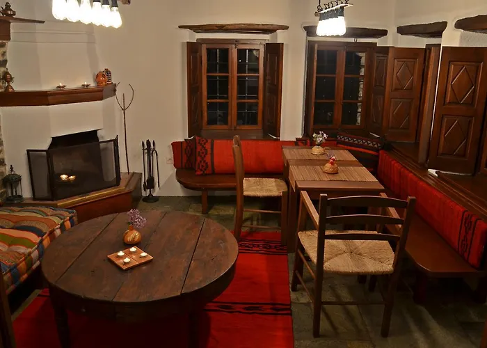 Fyloma With 5 Bedrooms Vendégház Láfkosz