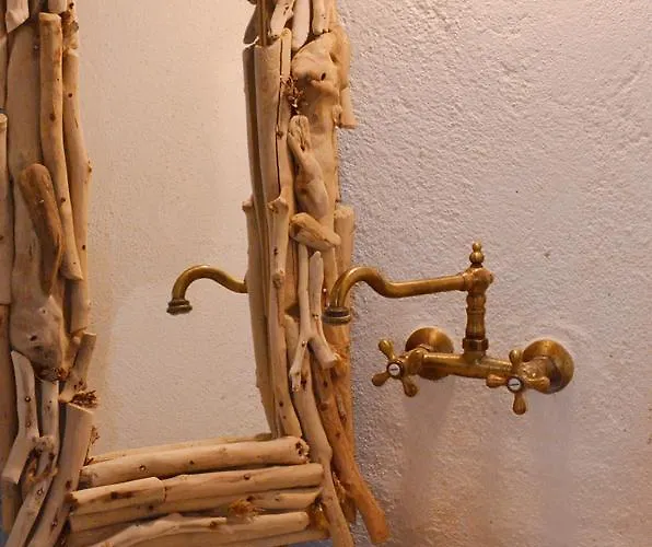 Vendégház Fyloma With 5 Bedrooms Láfkosz