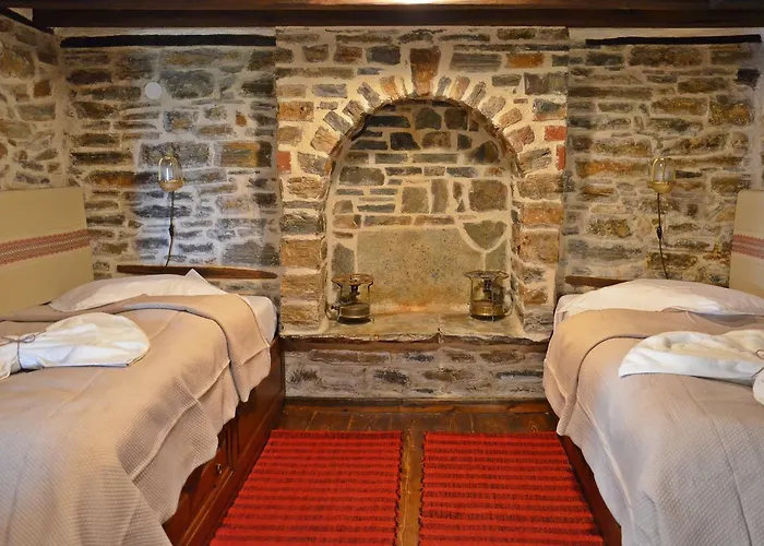 Casa de hóspedes Fyloma With 5 Bedrooms Lafkos