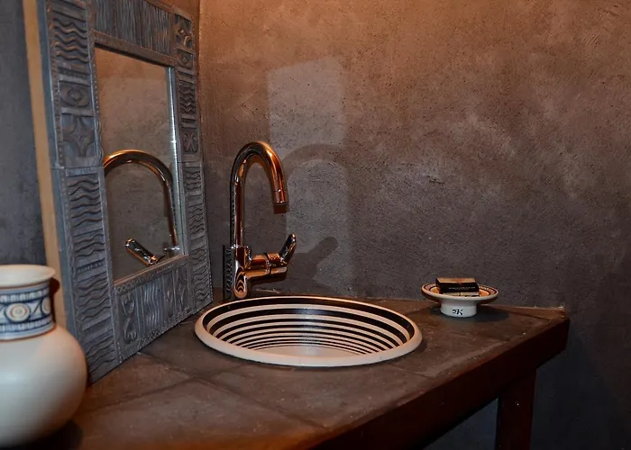 Fyloma With 5 Bedrooms Casa de hóspedes Lafkos