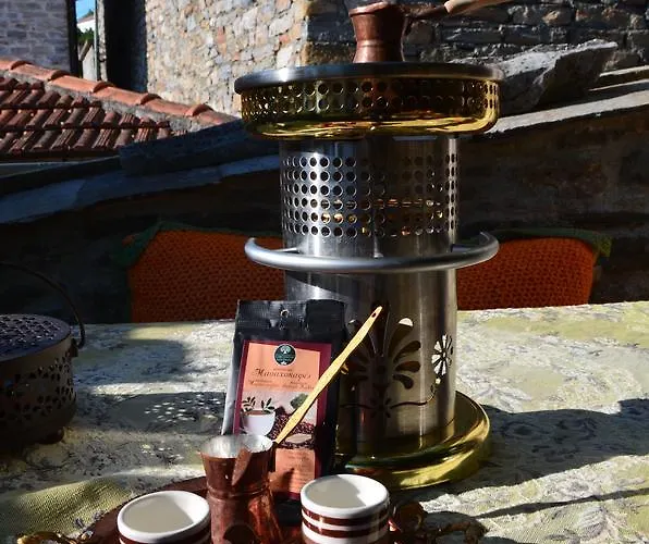 Fyloma With 5 Bedrooms